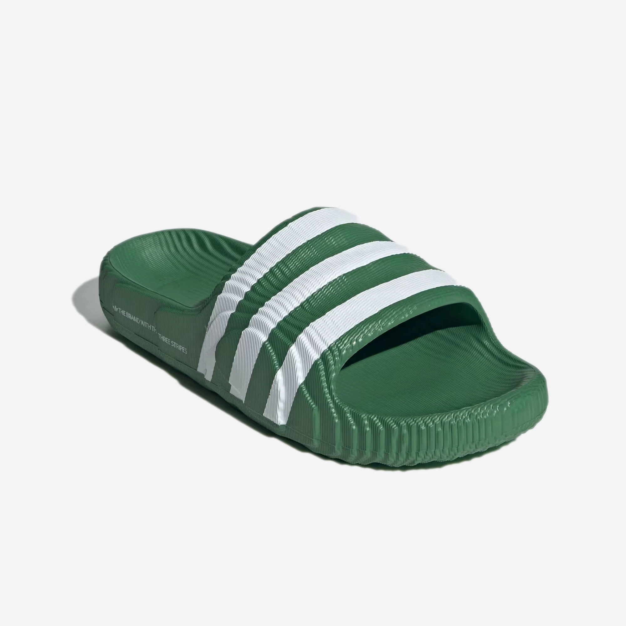 ADIDAS ORIGINALS | ADILETTE 22 { PRELOVED GREEN/CLOUD WITE/CLOUD WHITE