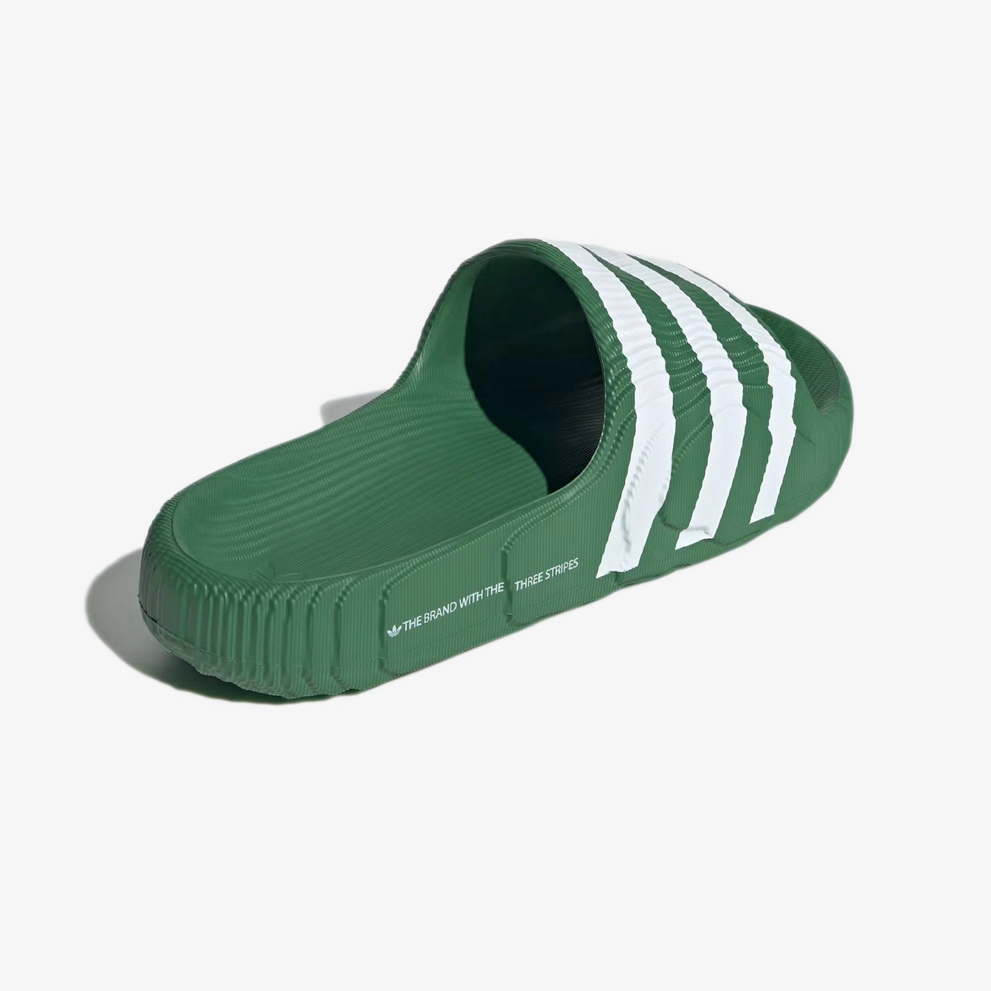 ADIDAS ORIGINALS | ADILETTE 22 { PRELOVED GREEN/CLOUD WITE/CLOUD WHITE