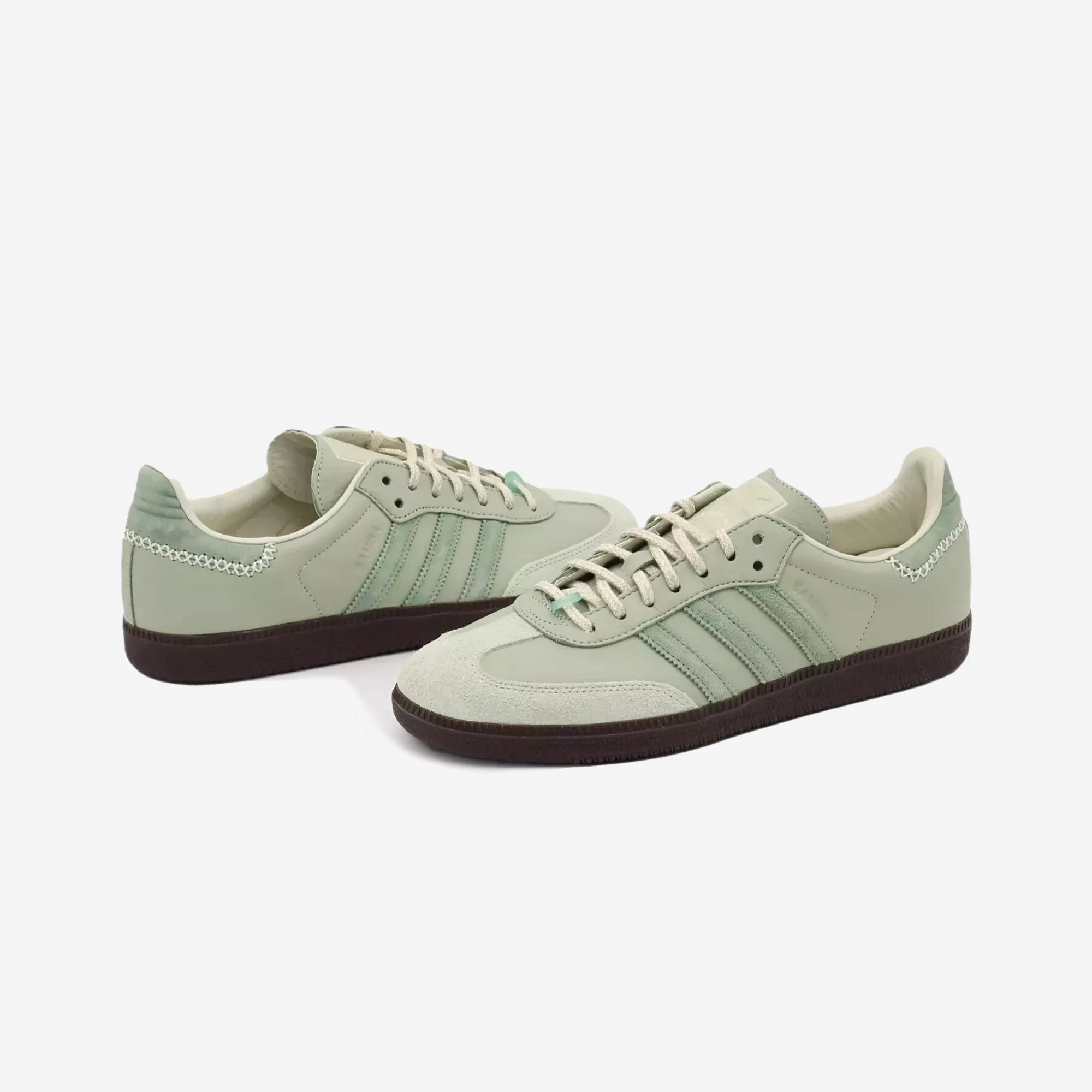 ADIDAS ORIGINALS | SAMBA x MAHA { HALF GREEN