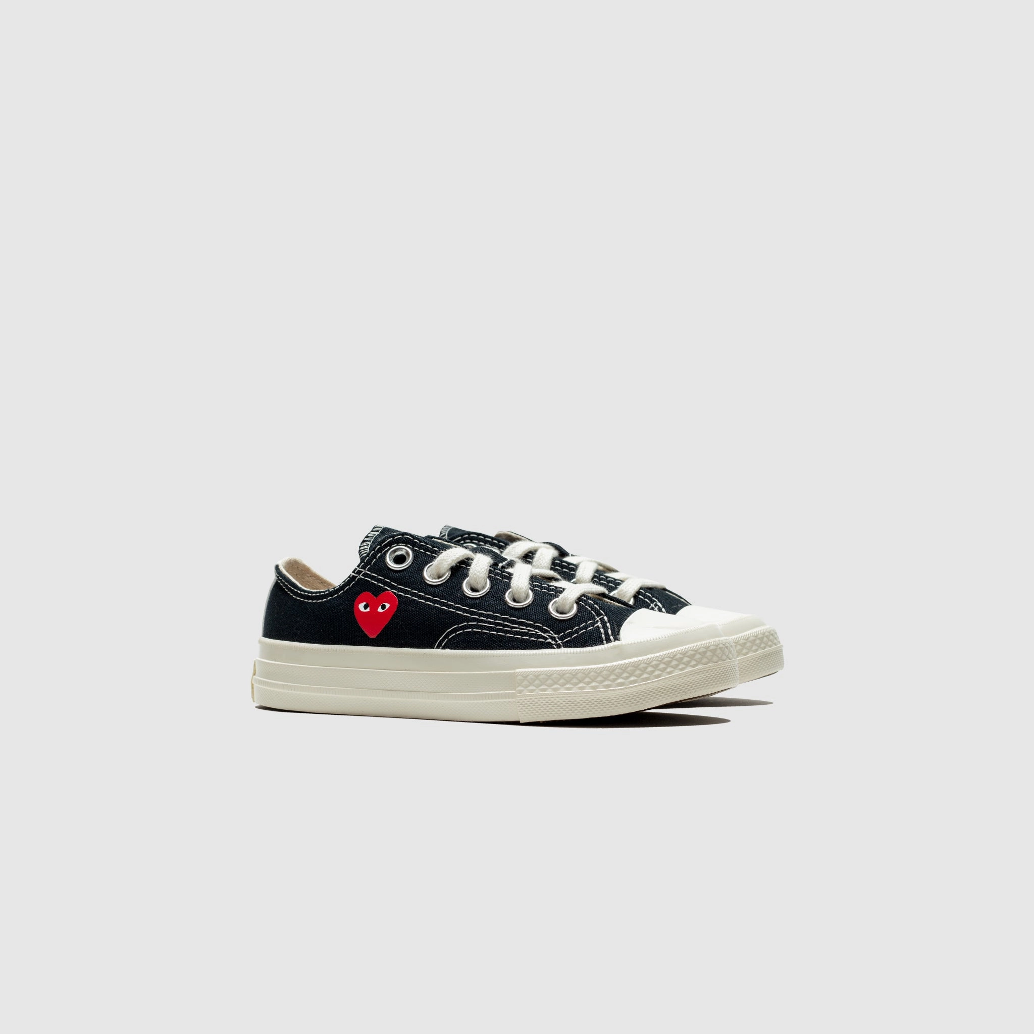 CHUCK TAYLOR ALL-STAR '70 LOW (KIDS) BLACK SINGLE HEART