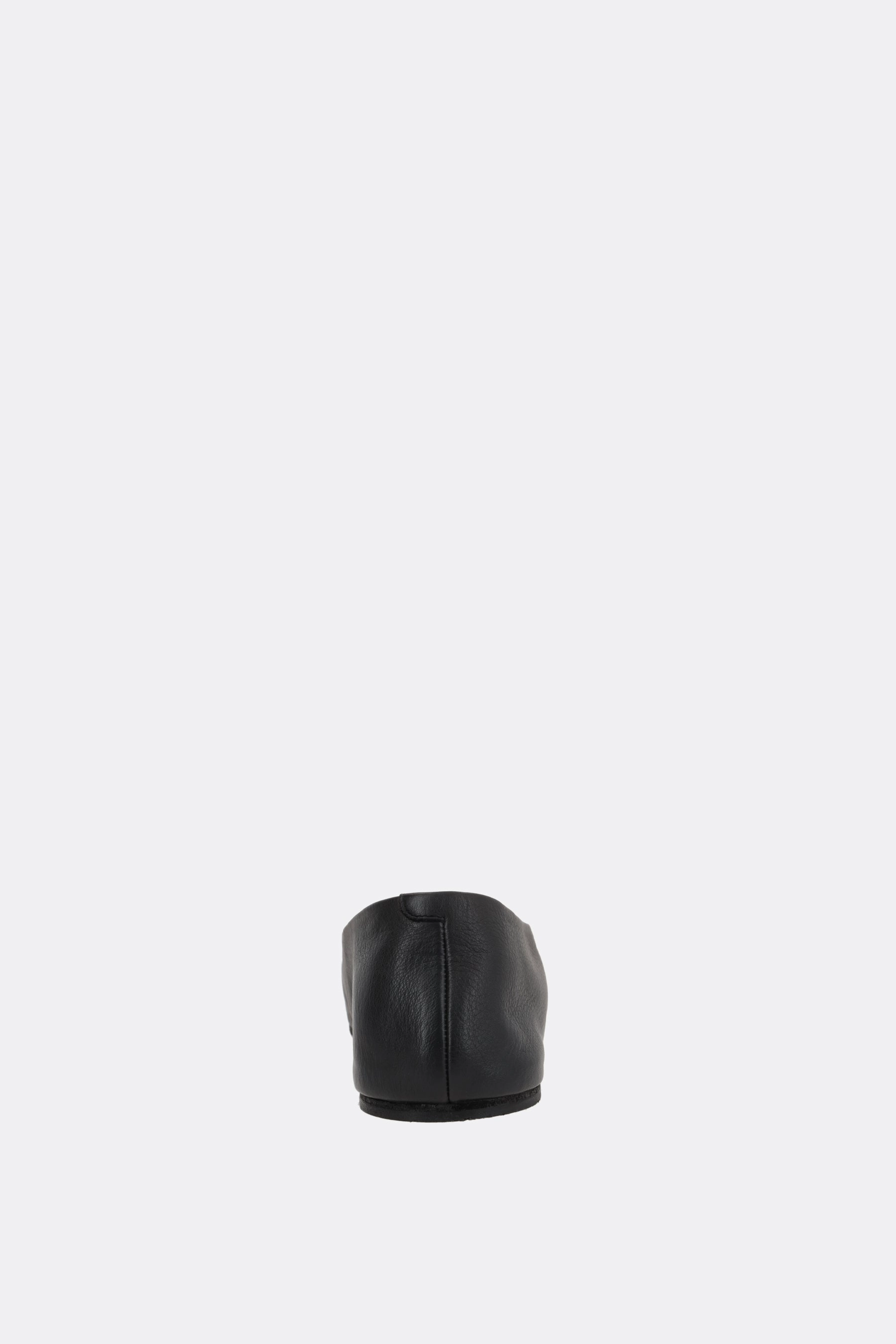 Coltellaccio slippers in grainy leather
