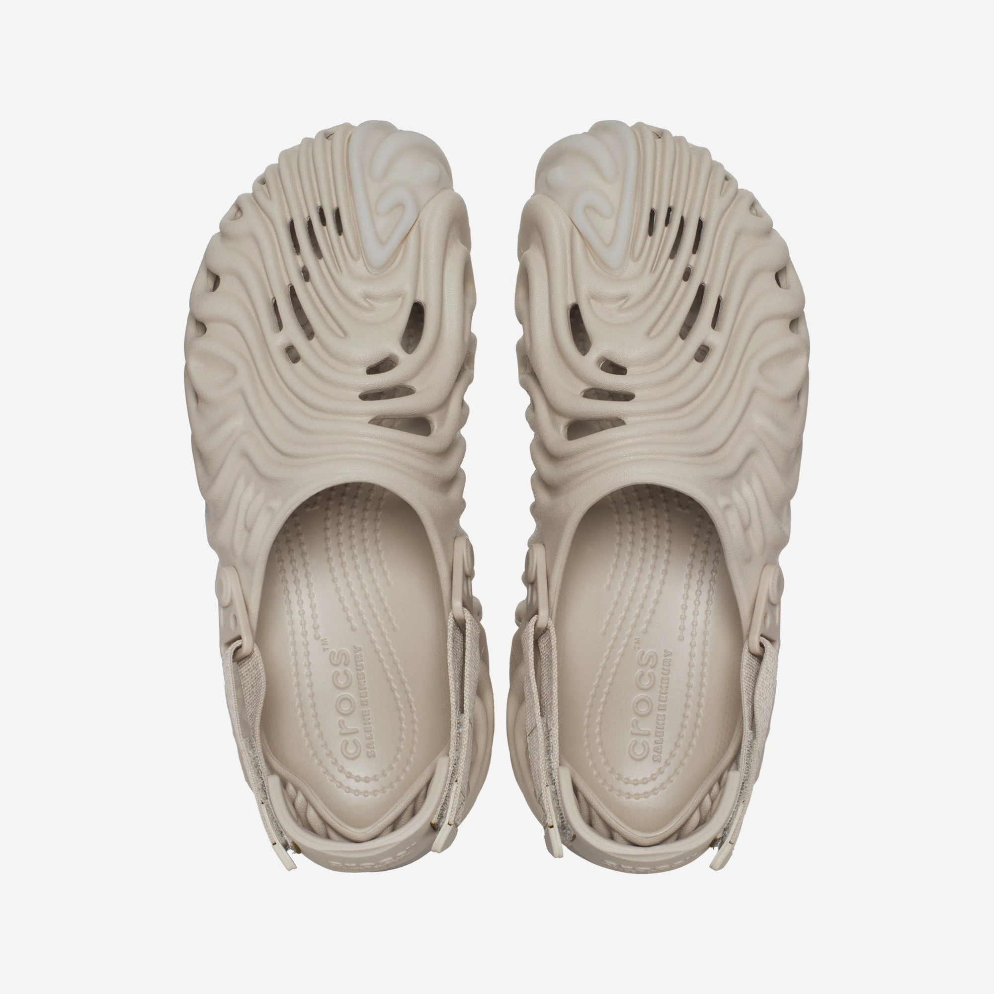 Crocs | SALEHE BEMBURY X CROCS  { HORCHATA