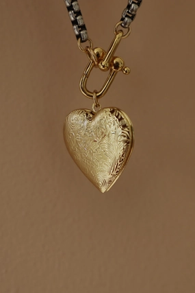 EMBOSSED HEART LOCKET