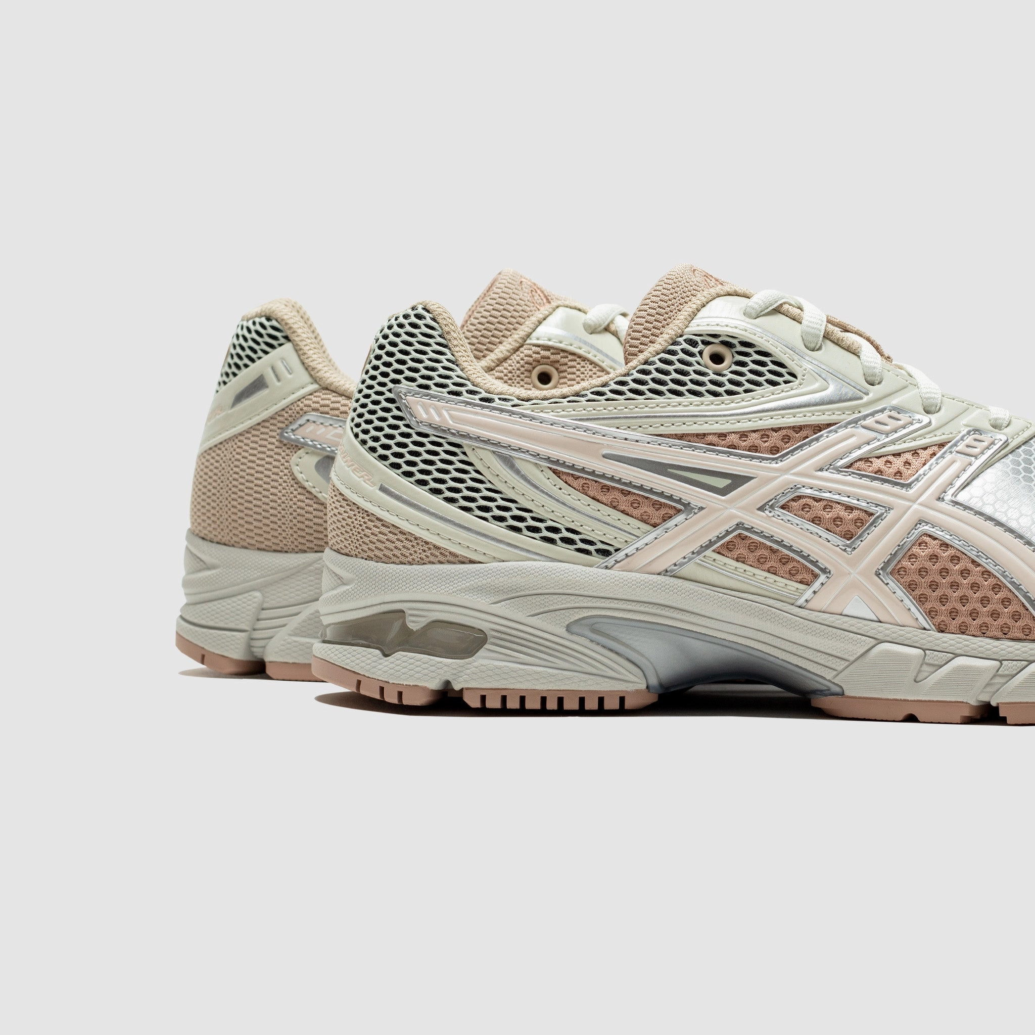 GEL-DS TRAINER 14