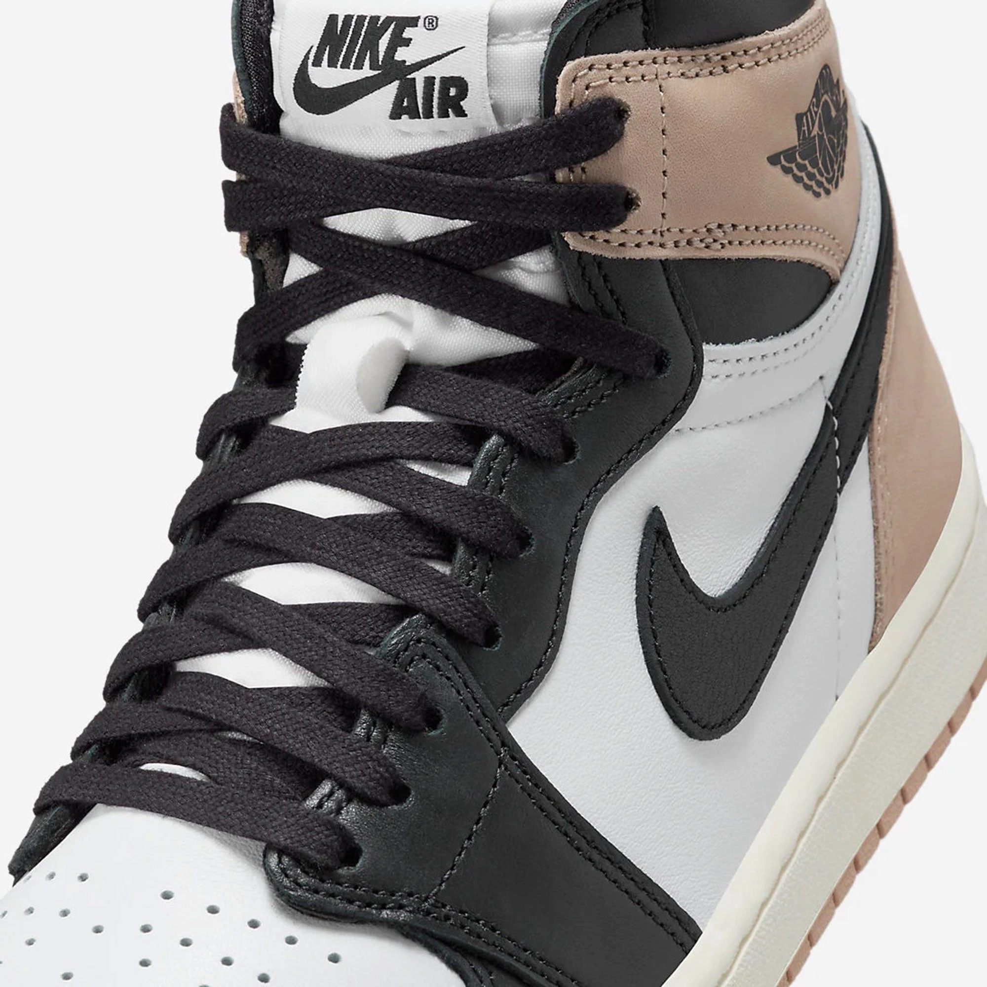 Jordan | AIR JORDAN 1 RETRO HIGH OG { LATTE
