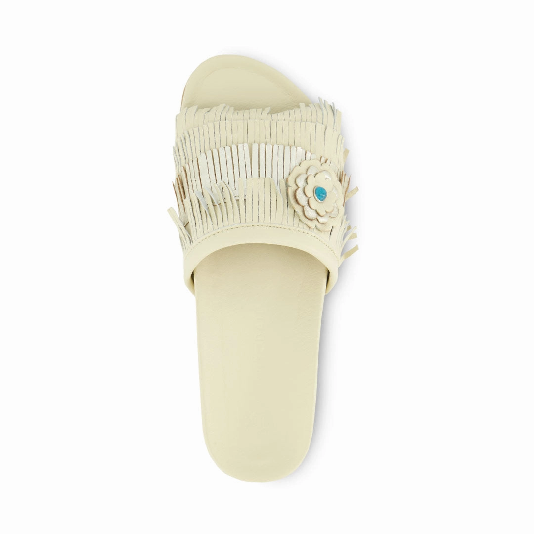 Manitobah - Women's Wasaga Fringed Slides (4061232)