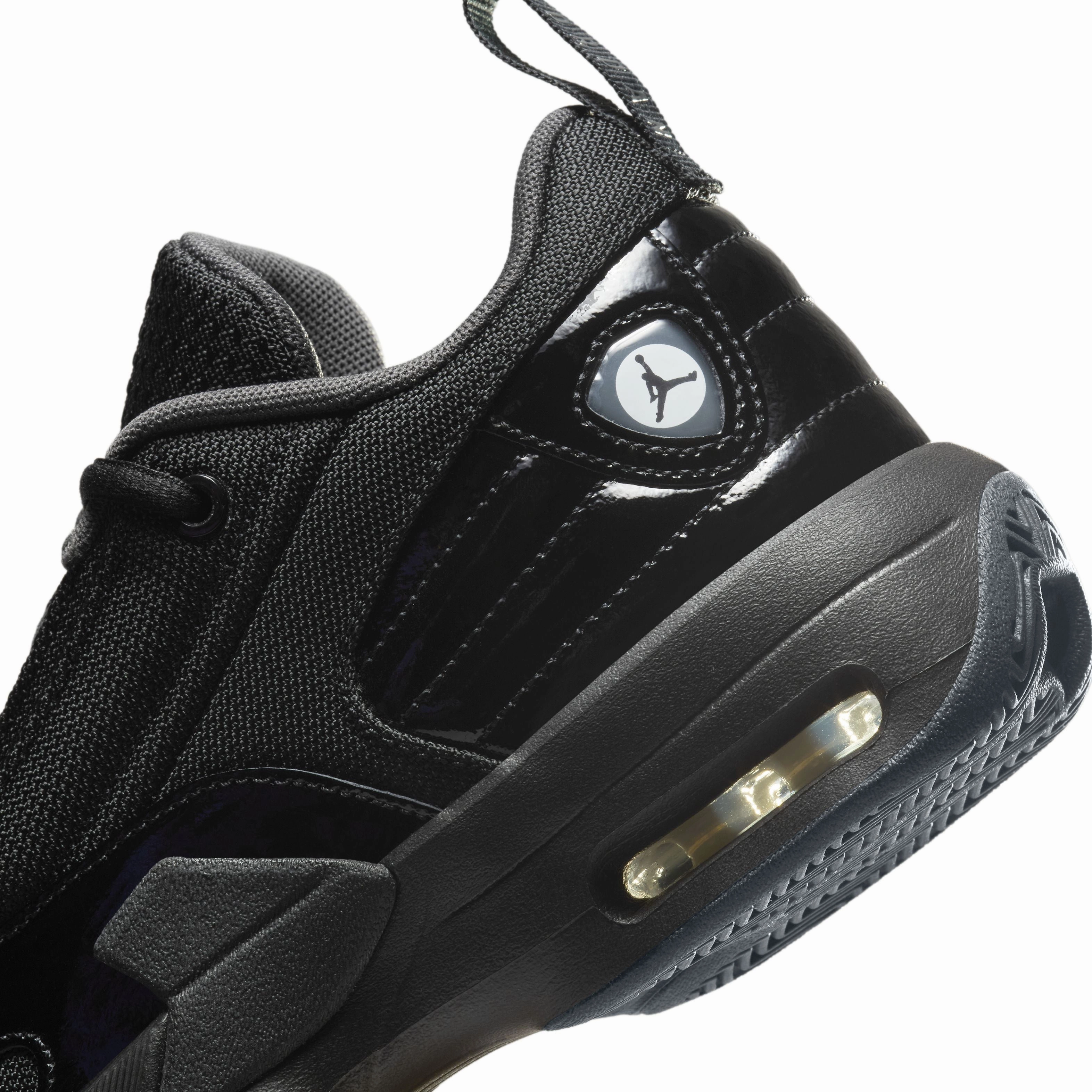 Max Aura 6 Junior's Basketball Shoes