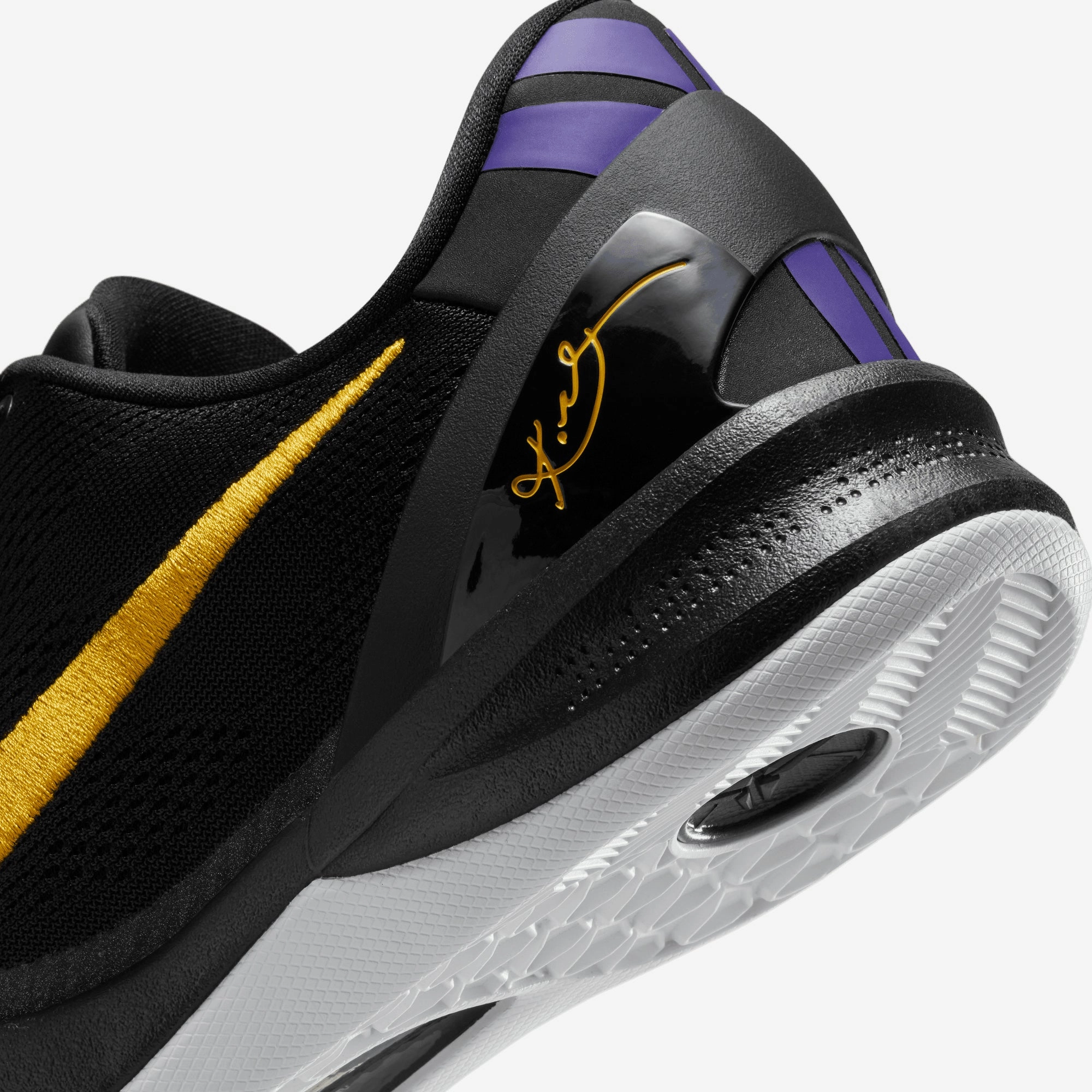 NIKE | KOBE BRYANT KOBE VIII PROTRO { BLACK/UNIVERSITY GOLD-WHITE-COURT PURPLE