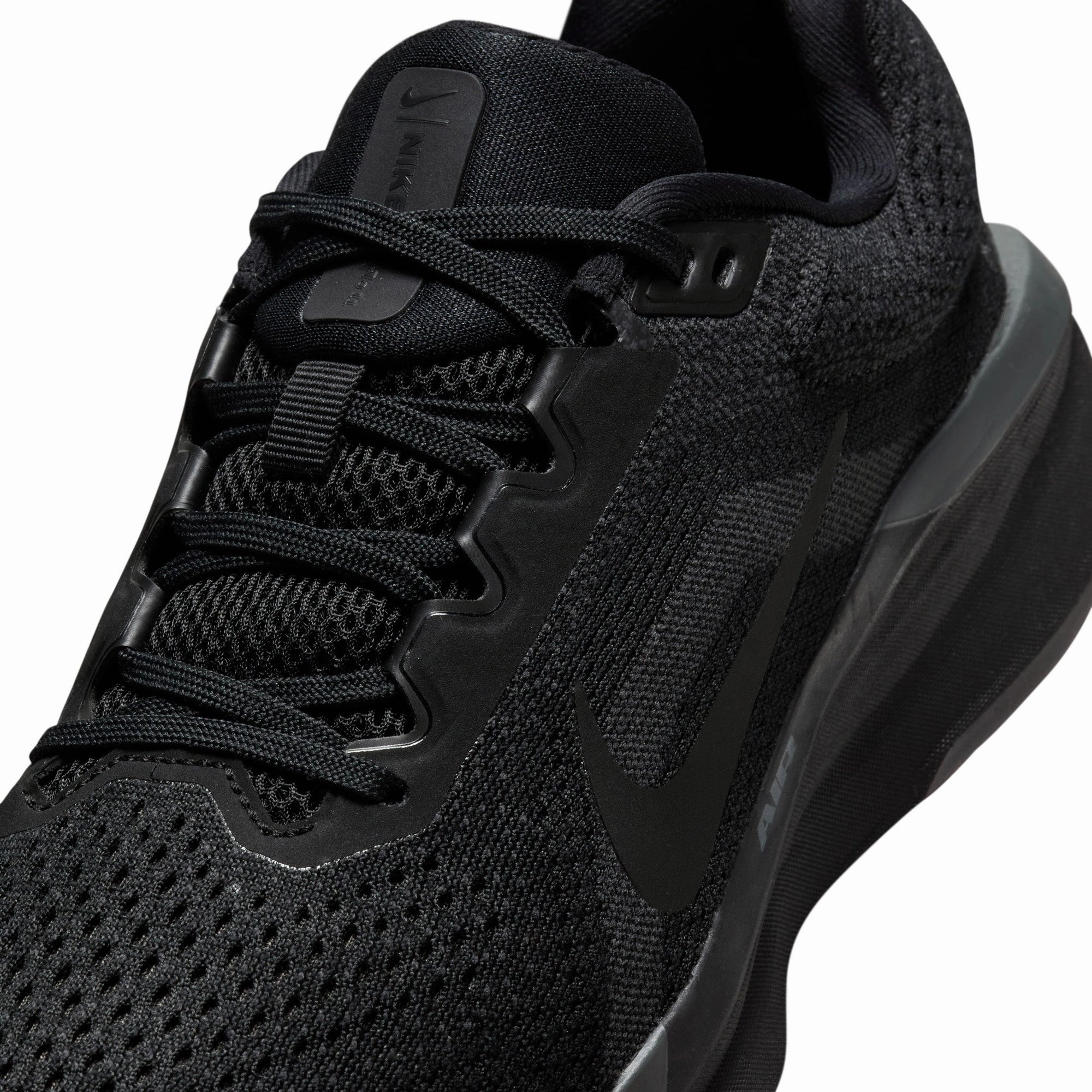 Nike Winflo 11 Womens Road Running Shoes