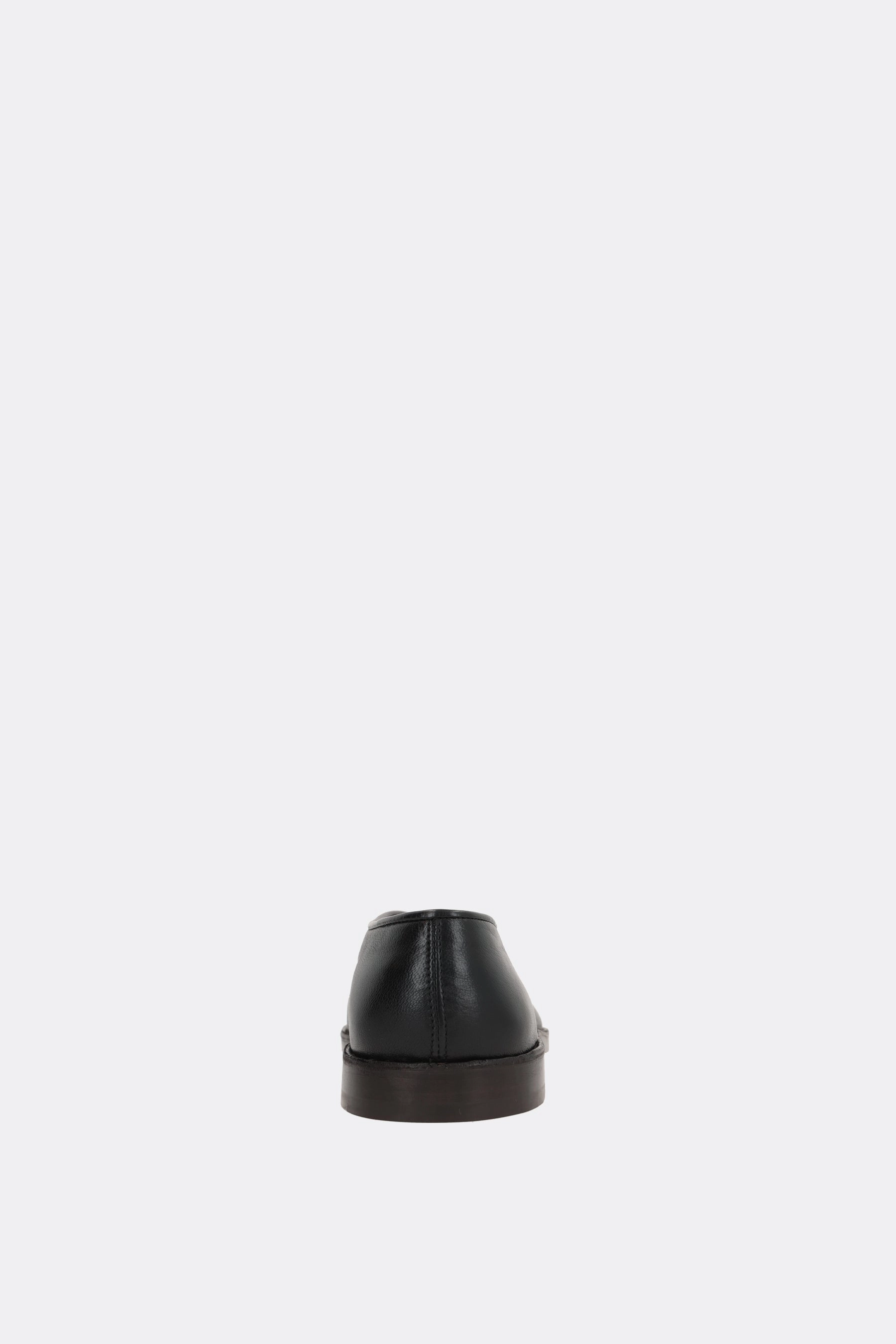 Piped nappa slippers