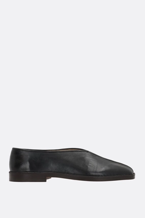 Piped nappa slippers