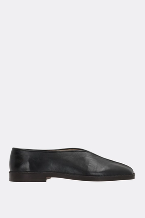 Piped nappa slippers