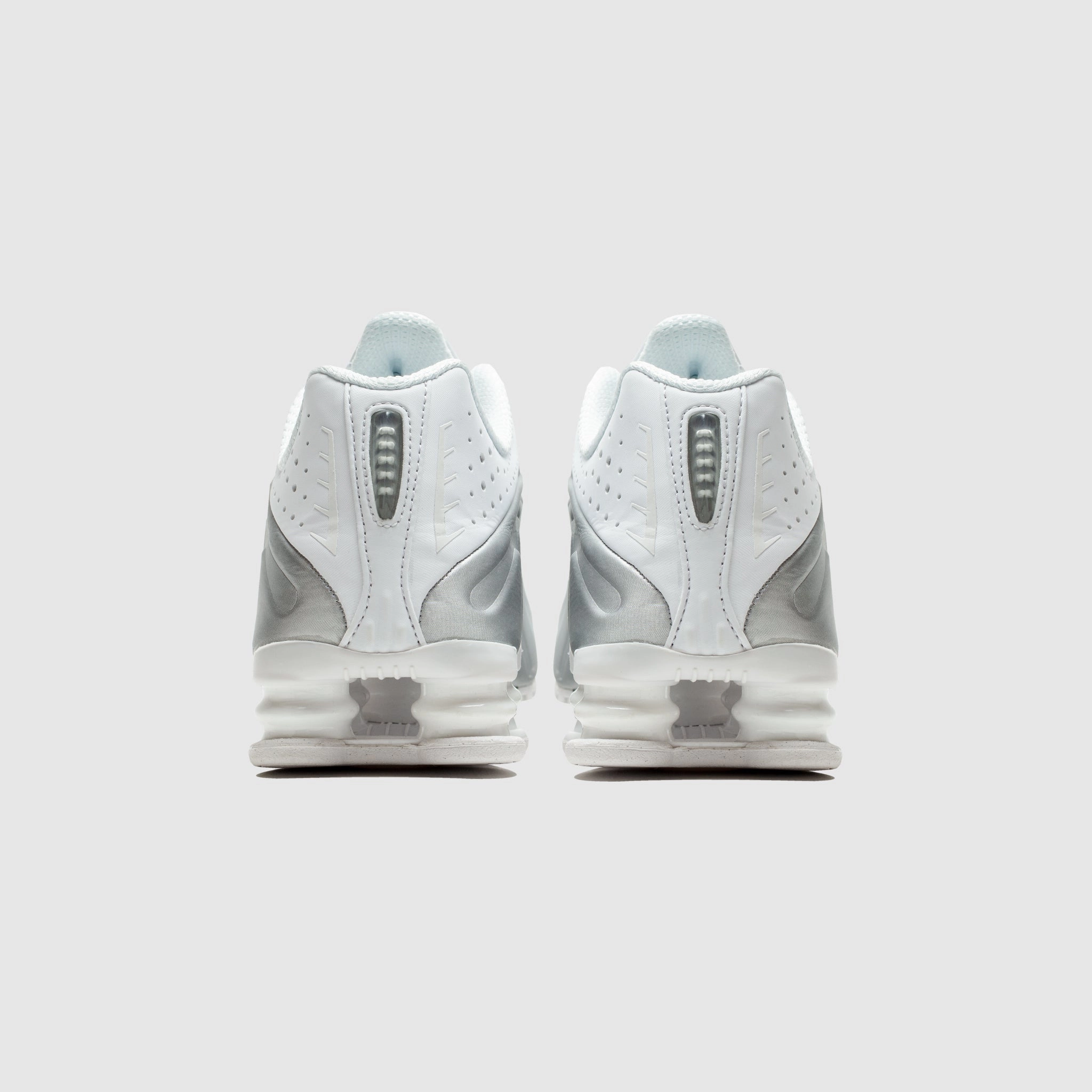 SHOX R4 METALLIC SILVER