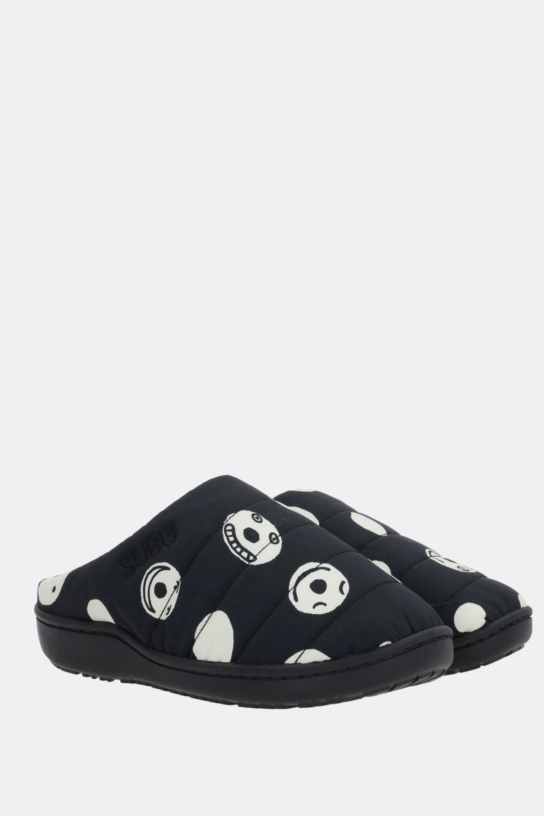 Smile print quilted nylon slippers