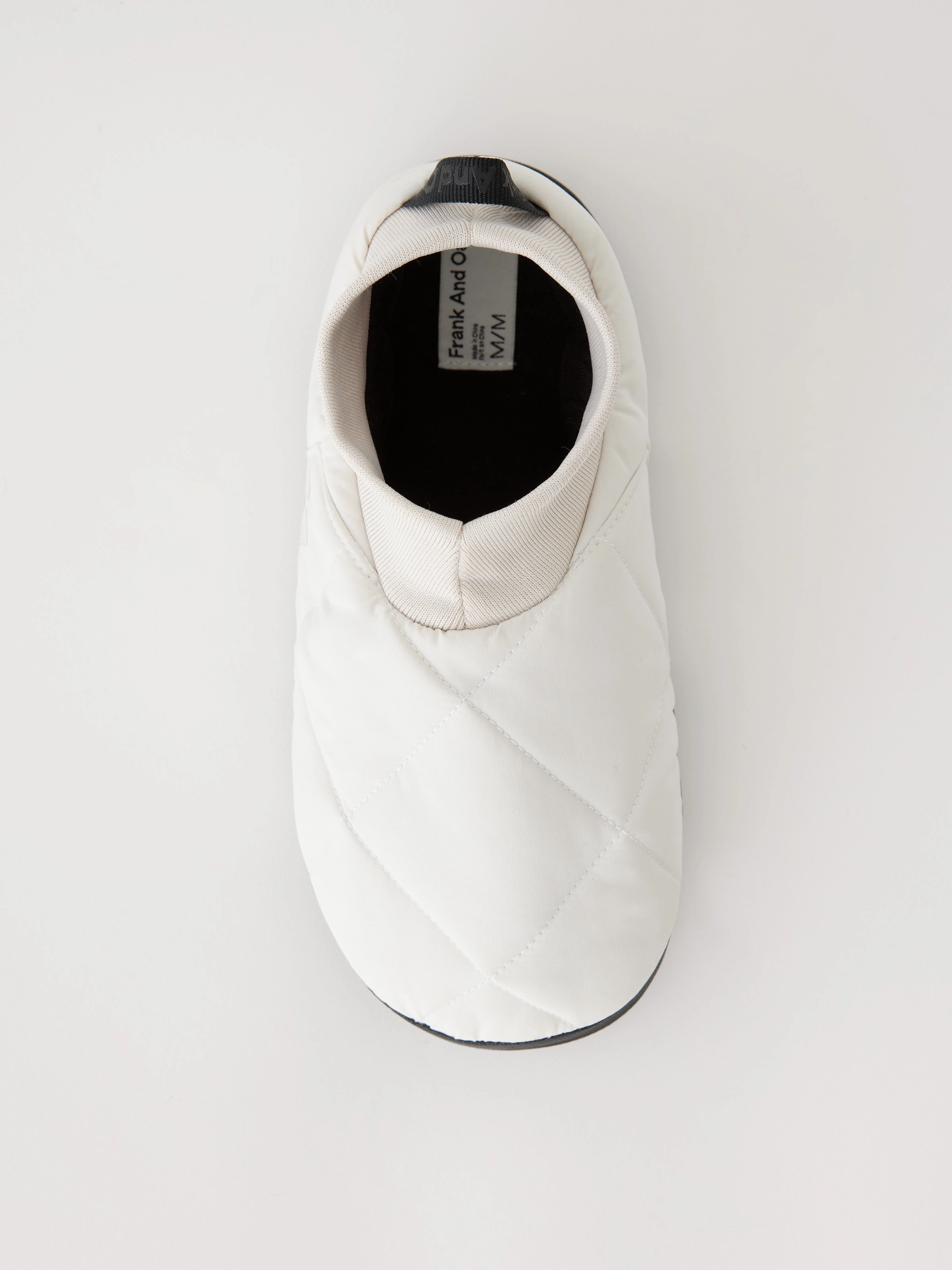 The Skyline Slippers in White