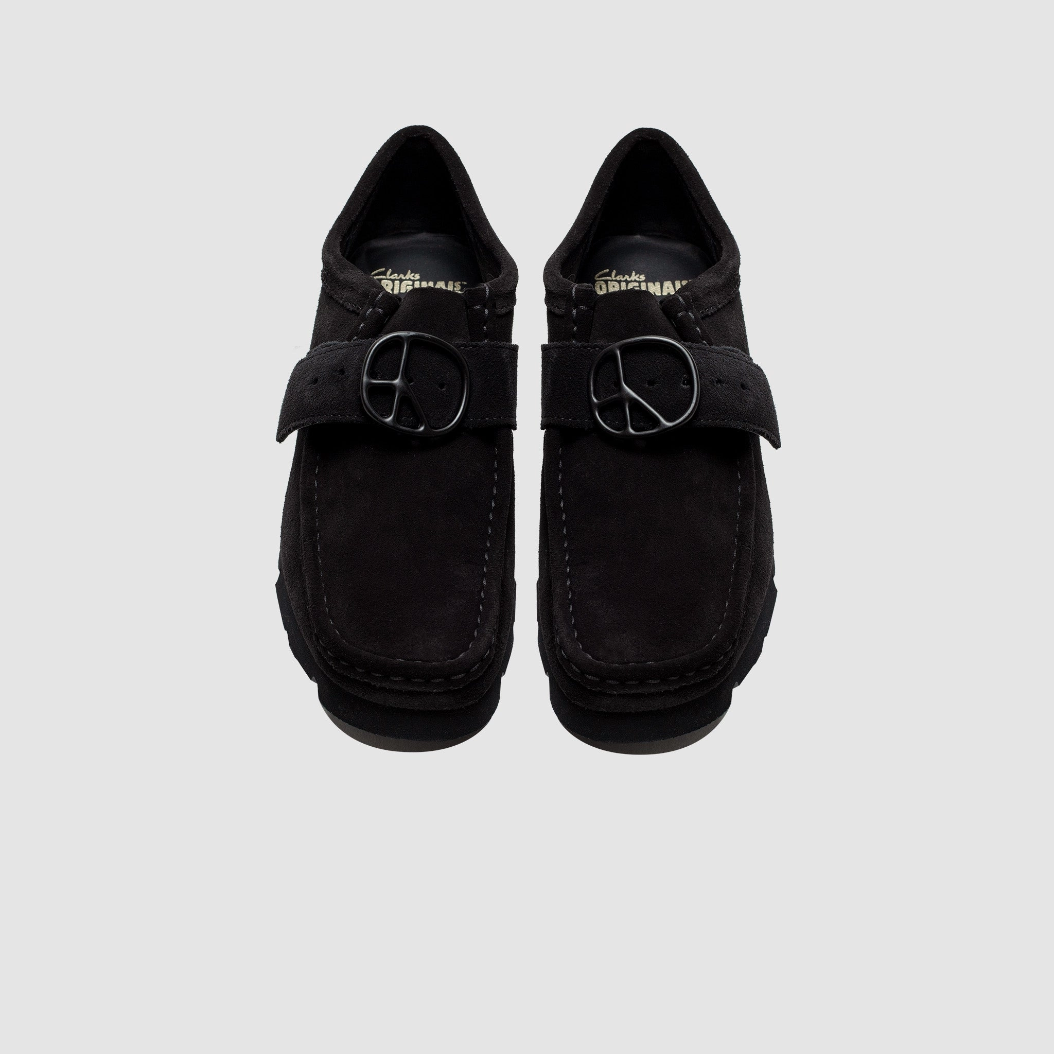 WALLABEE STRAP LOW X NEEDLES