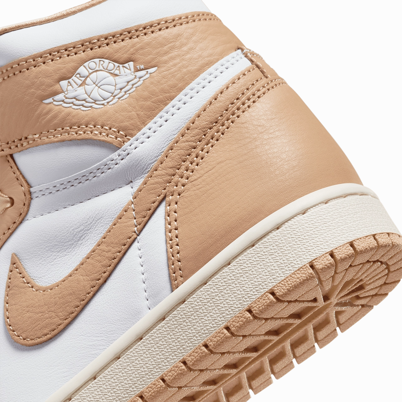 Wmns Air Jordan 1 Retro High OG 'Praline'