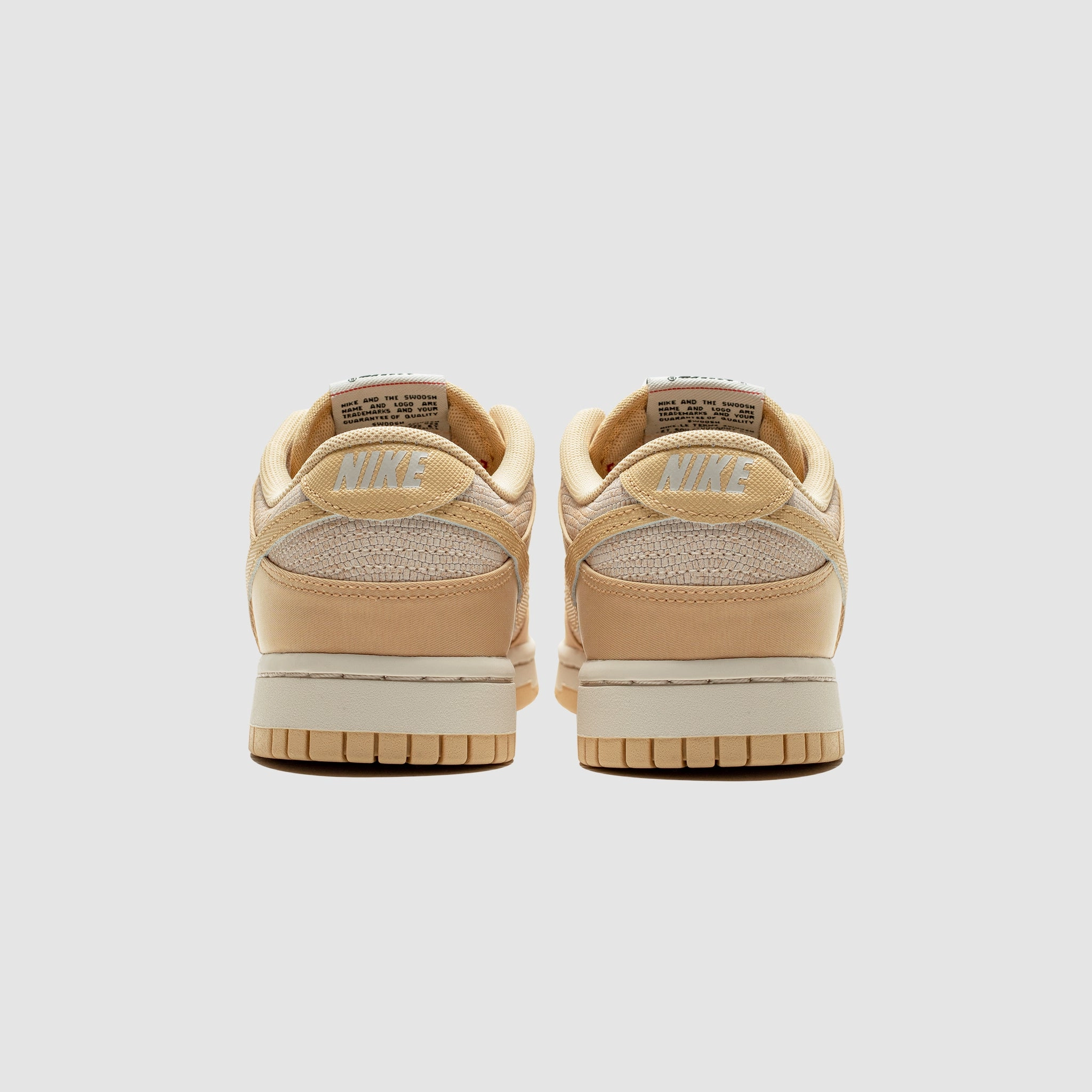 WMNS DUNK LOW SESAME