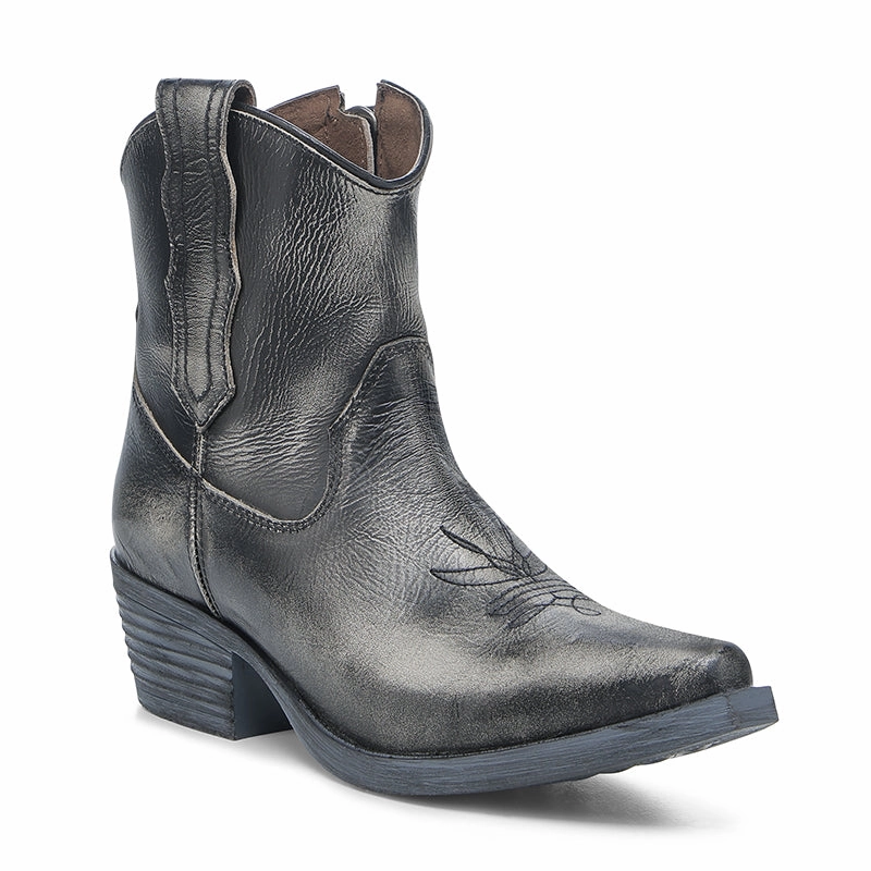 Women's Q7039 Embroidery J Toe Cowboy Boots Distressed Black